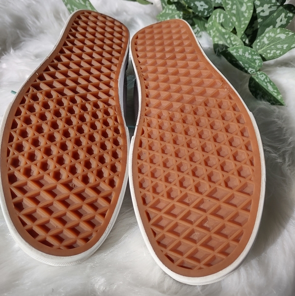 7.5 Grey Old School Style Vans - Picture 3 of 6